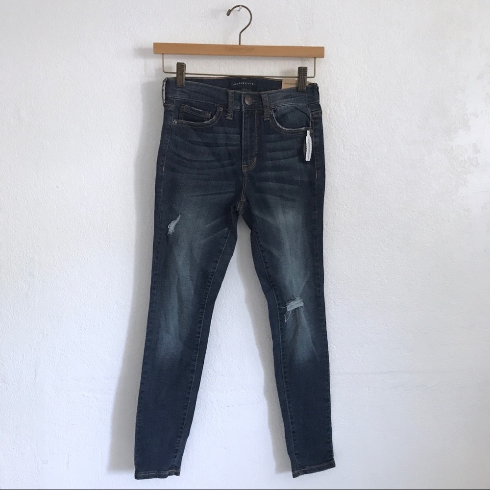 Aeropostale high waisted dark wash denim jeans